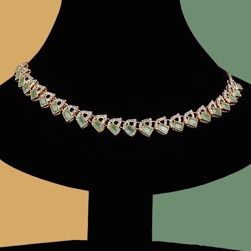 Emerald Teardrop Sequare Necklace